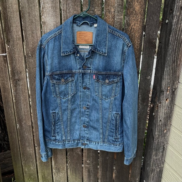 Levi’s Premium Men’s Trucker Medium Wash Denim Jean Jacket Sz M - Picture 7 of 16